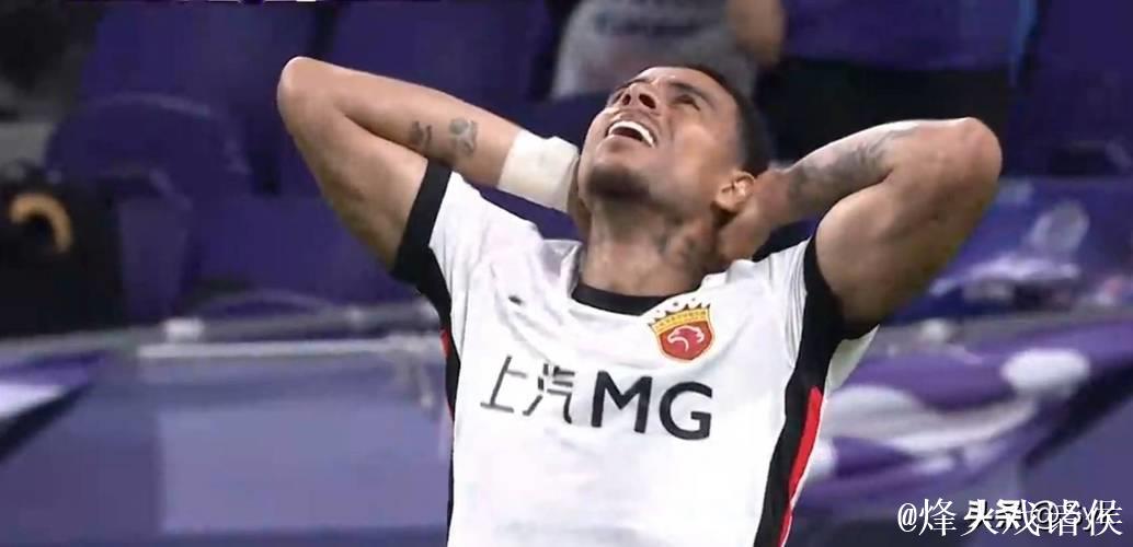 亚冠-加布里埃尔破门 上海海港1-1逼平广岛三箭 亚冠-加布里埃尔破门 上海海港1-1逼平广岛三箭